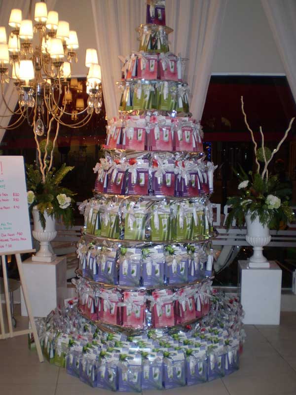 Darek Wierzbicki throws a Christmas party with Matrix Biolage and Cosmo Prof BSG 3