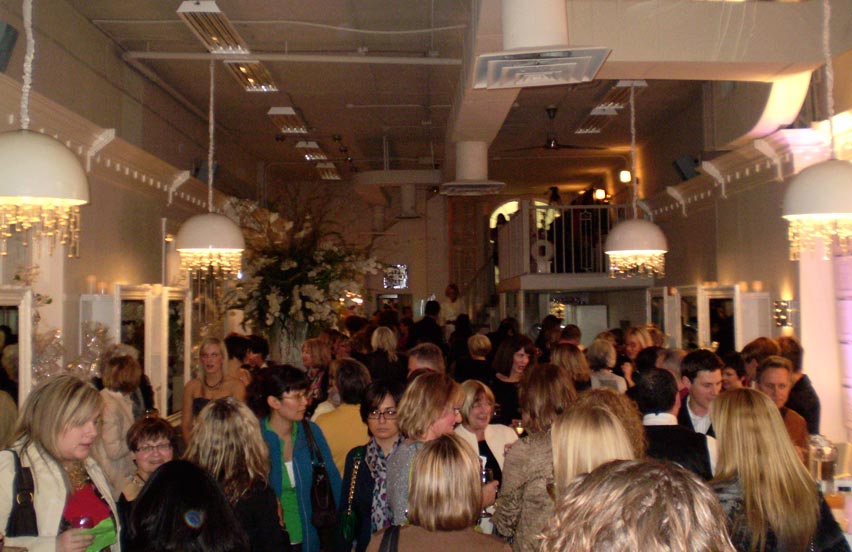 Darek Wierzbicki throws a Christmas party with Matrix Biolage and Cosmo Prof BSG 4