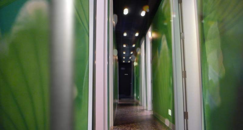 12 07 universpa montreal salon interior 1