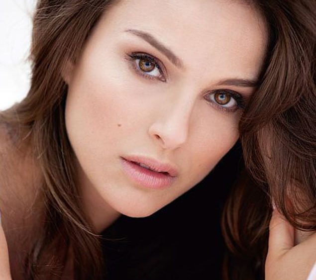 12 09 natalie portman hair blonde dior news celeb