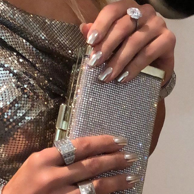 Nails for Red Carpet